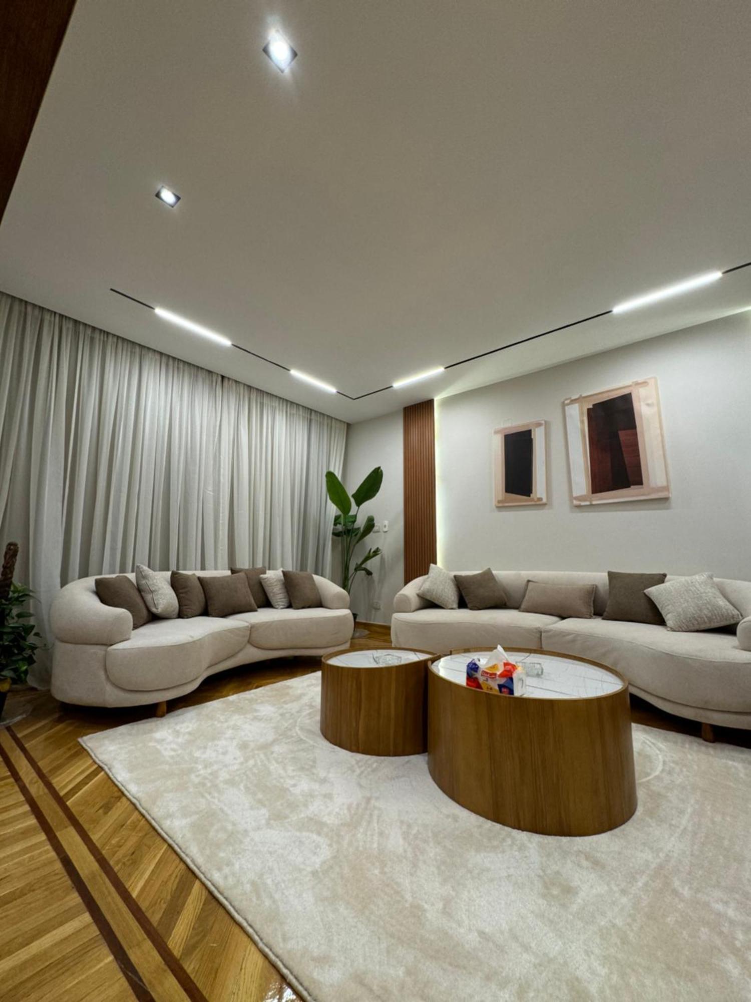 شركة مروج العقارية Apartment